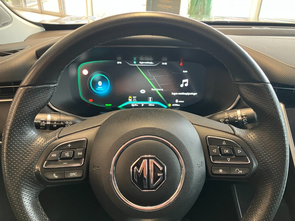 MG Marvel R Performance 5d