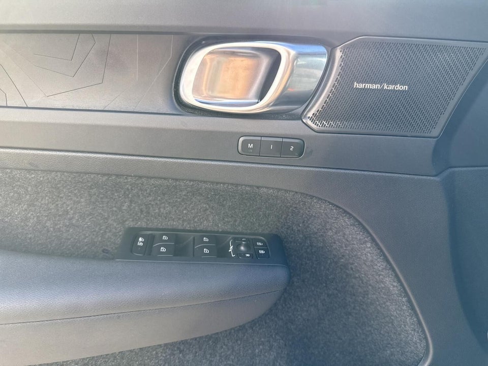Volvo XC40 P6 ReCharge Ultimate 5d