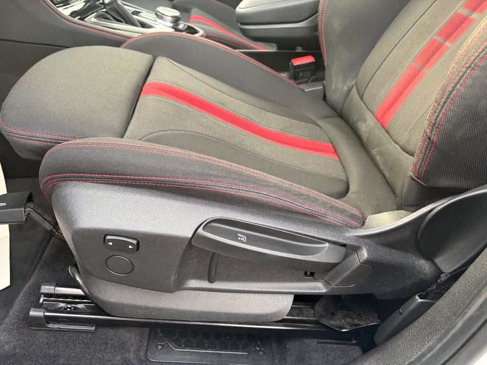 BMW 225xe 1,5 Active Tourer Luxury Line aut. 5d