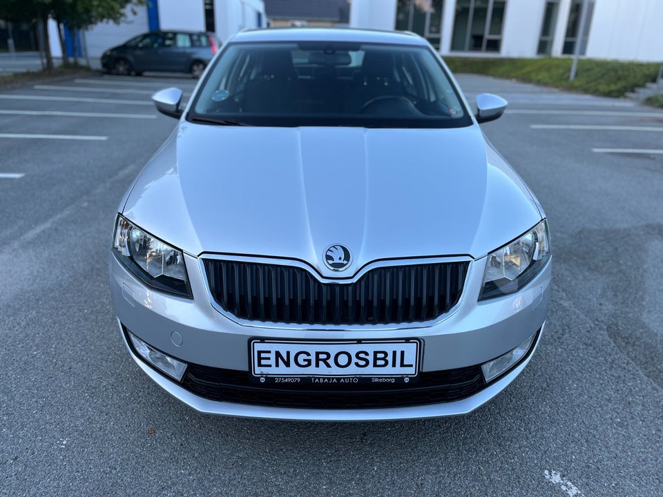 Skoda Octavia 1,4 TSi 140 Elegance Combi 5d