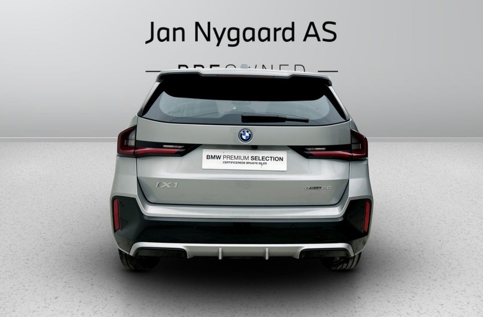 BMW iX1 xDrive30 M-Sport Premium 5d