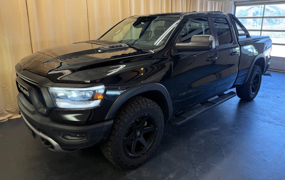 Dodge RAM 1500 5,7 V8 Hemi Rebel aut. 4d