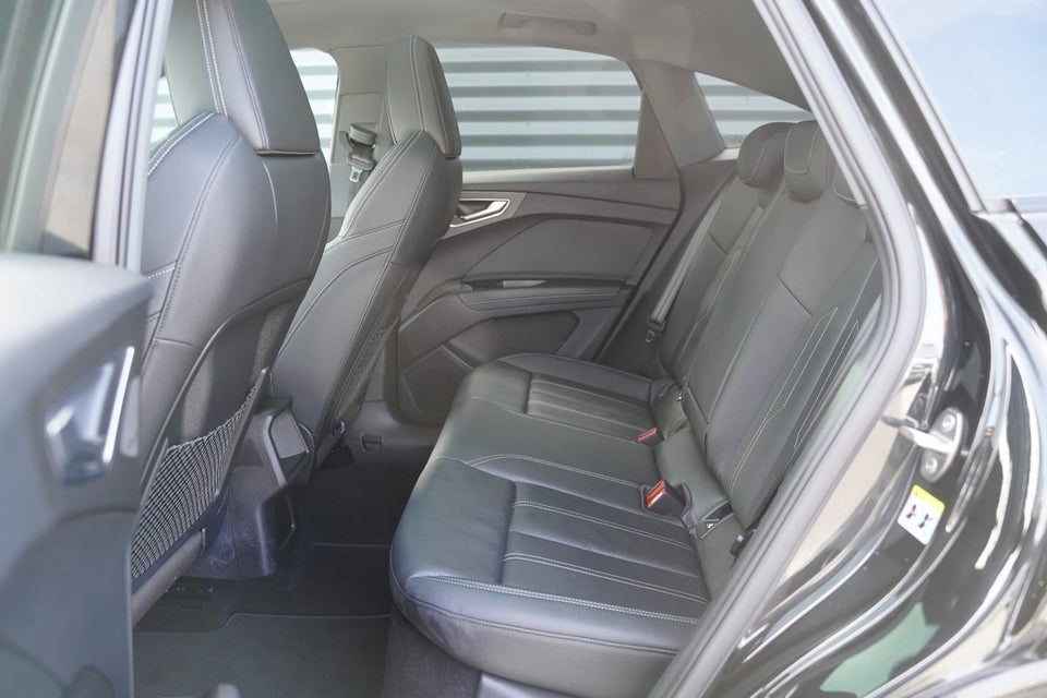 Audi Q4 e-tron 40 Advanced Sportback 5d