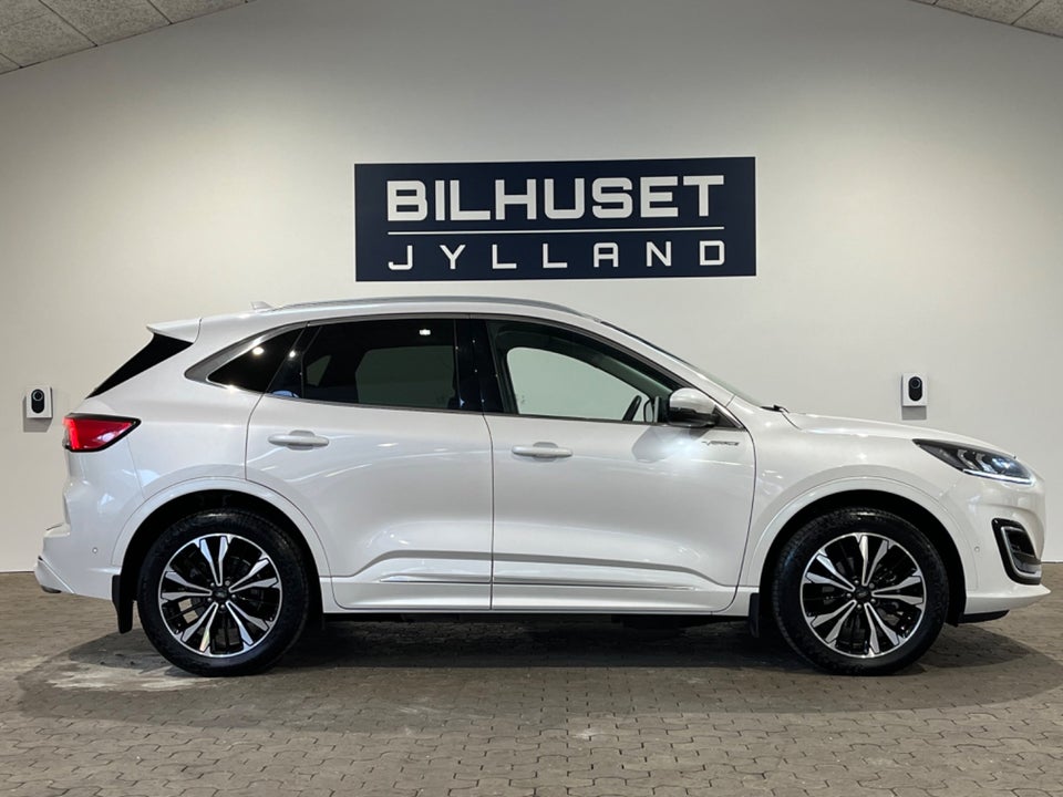 Ford Kuga 2,5 PHEV Vignale CVT 5d