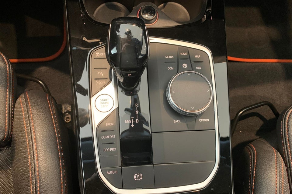 BMW 118i 1,5 Sport Line aut. 5d