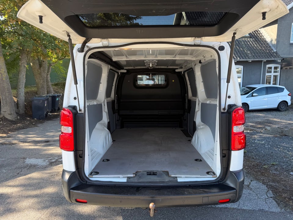 Toyota ProAce 2,0 D 180 Long Comfort One aut. 6d