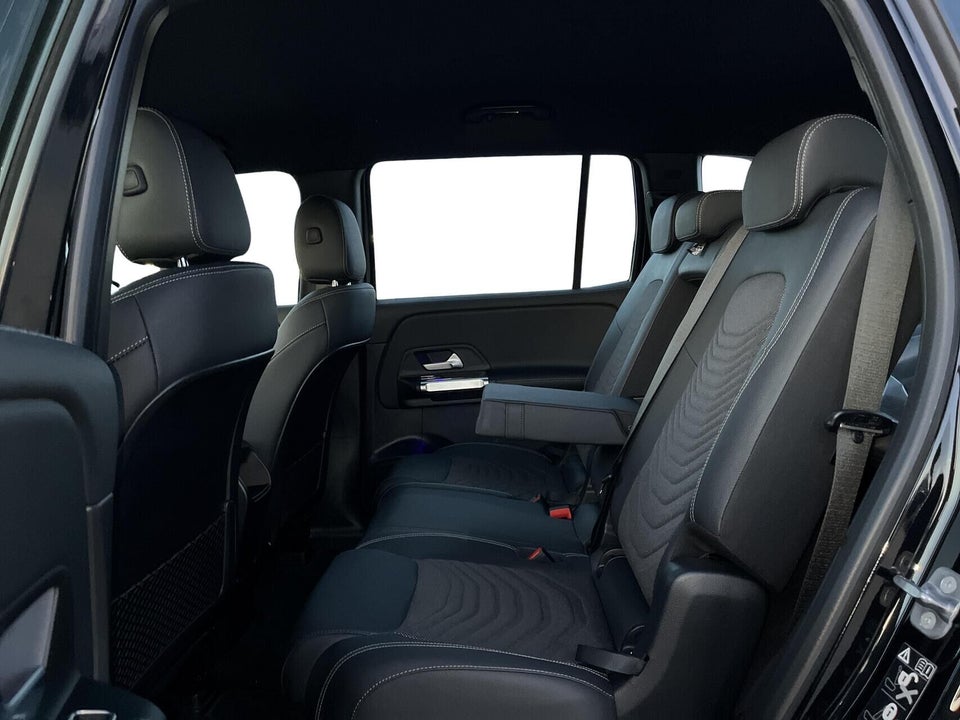 Mercedes EQA300 Progressive 4Matic 5d