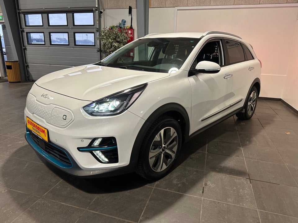 Kia e-Niro 64 Advance Van 5d