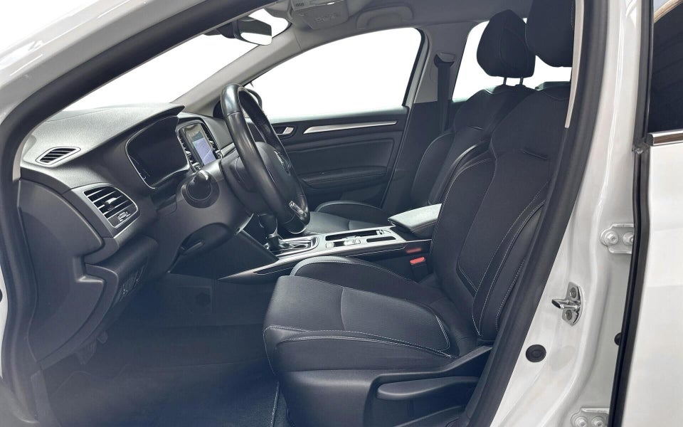 Renault Megane IV 1,6 E-Tech Zen Sport Tourer 5d
