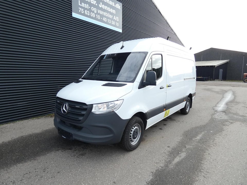 Mercedes Sprinter 317 2,0 CDi A2 Kassevogn aut. RWD