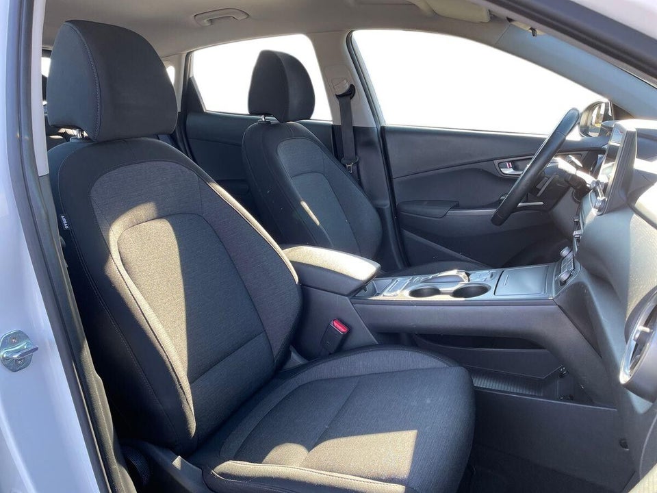 Hyundai Kona 39 EV Select 5d