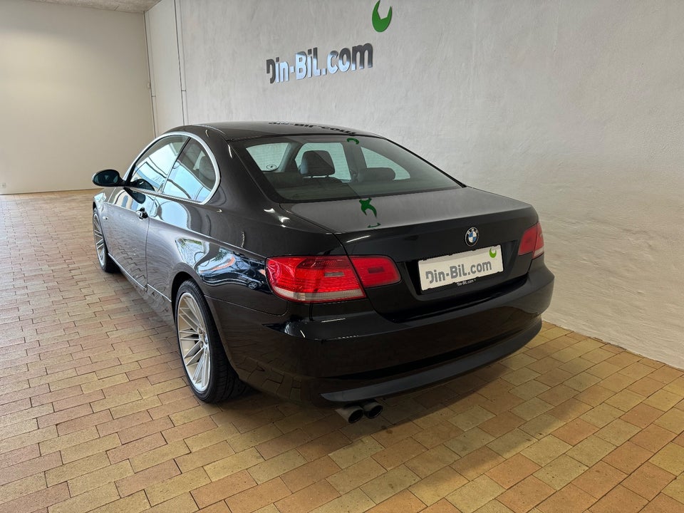 BMW 325i 3,0 Coupé Steptr. 2d