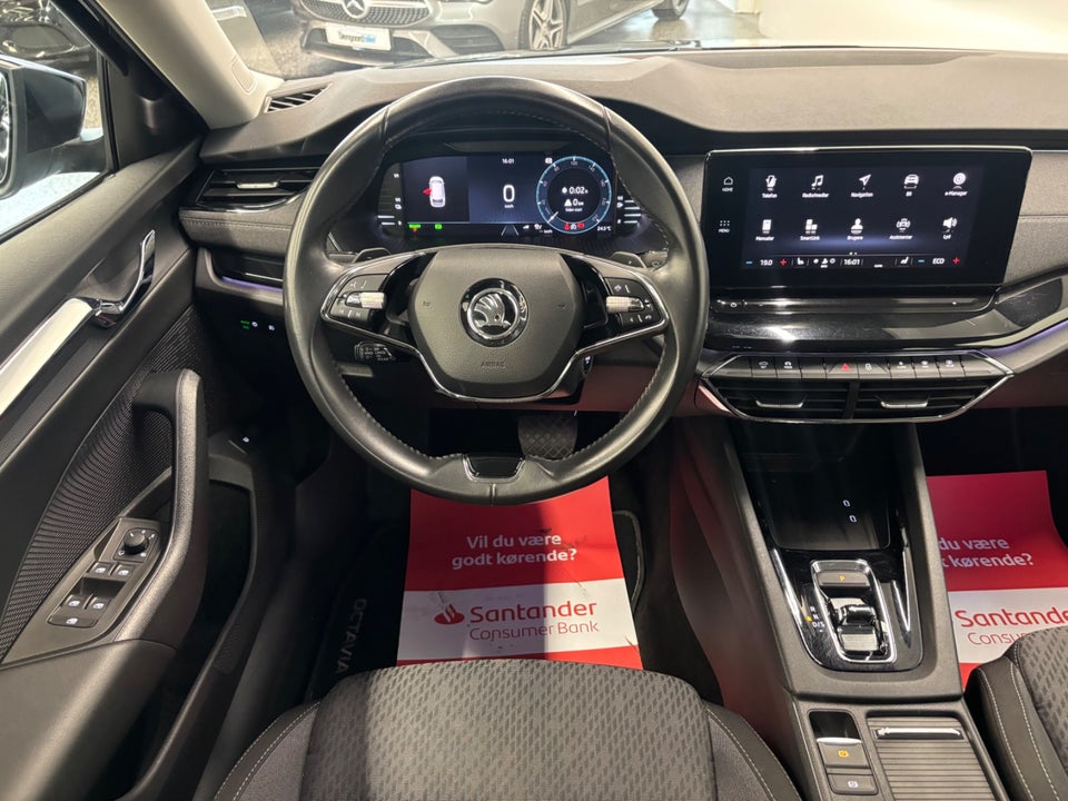 Skoda Octavia 1,4 TSi iV Plus Combi DSG 5d