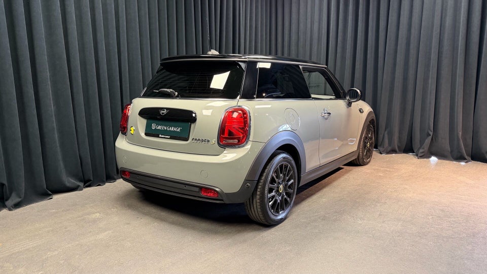 MINI Cooper SE Classic Trim 3d