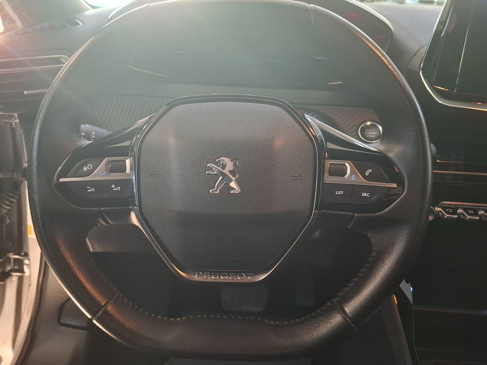 Peugeot e-2008 50 Active 5d