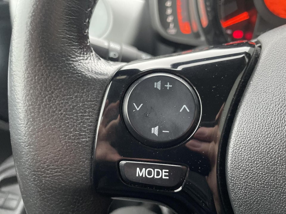 Toyota Aygo 1,0 VVT-i x-press 5d