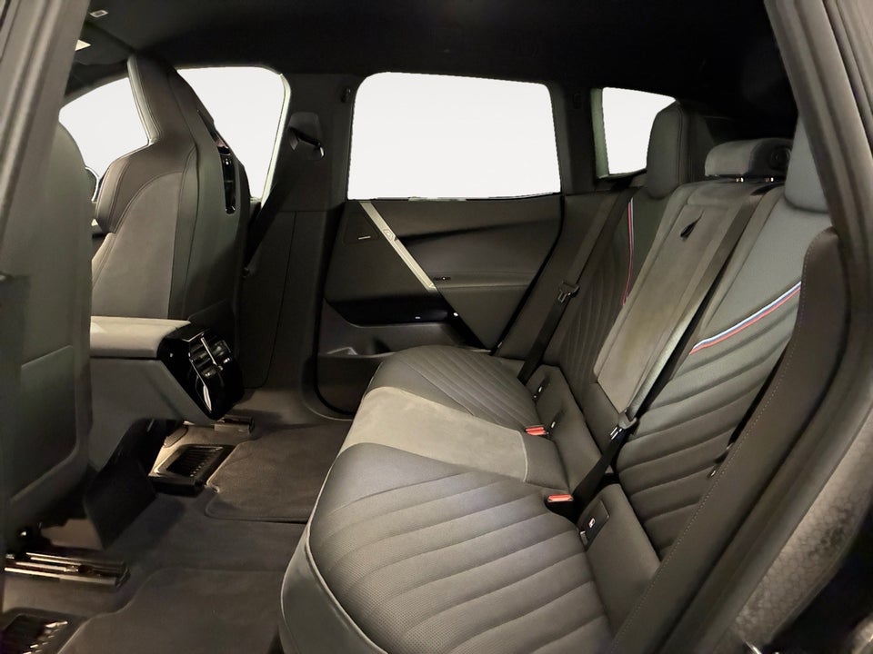 BMW iX xDrive45 M-Sport 5d