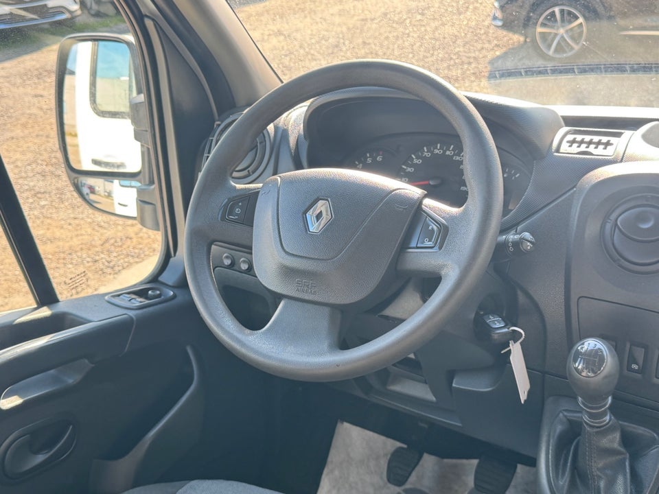 Renault Master III T35 2,3 dCi 145 L3 Db.Kab Chassis 4d