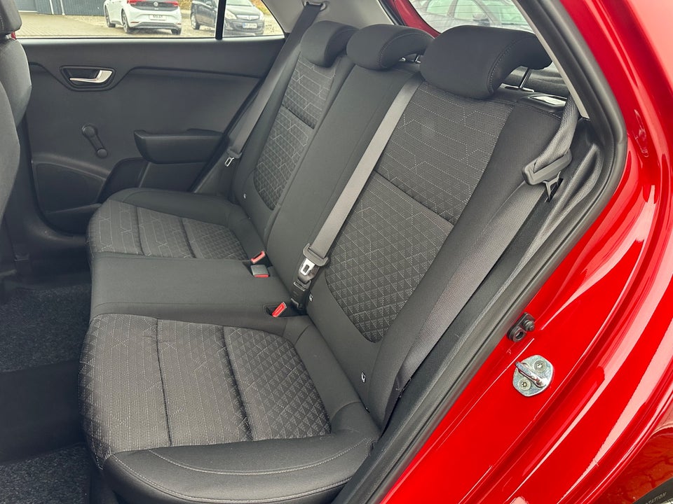 Kia Rio 1,25 MPi Base Line+ 5d