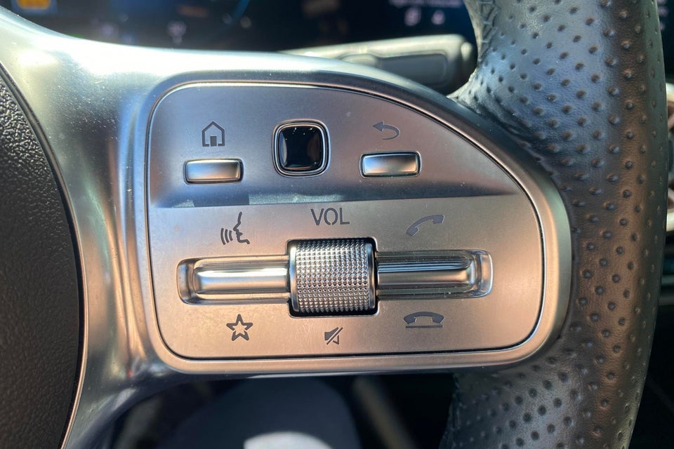 Mercedes EQA250+ 5d