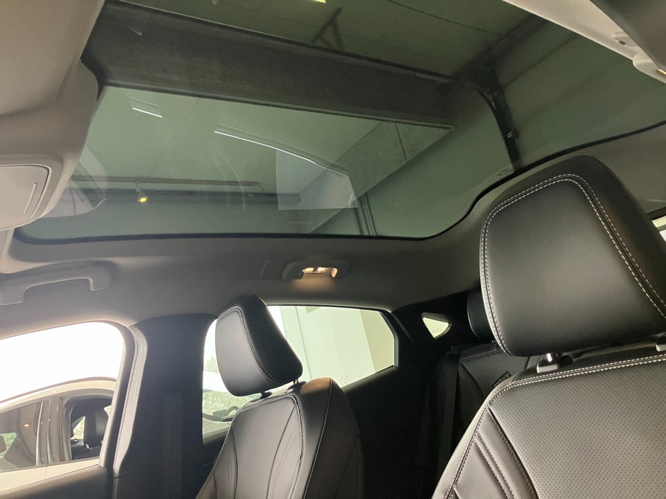 Ford Mustang Mach-E 70 Standard Range 5d