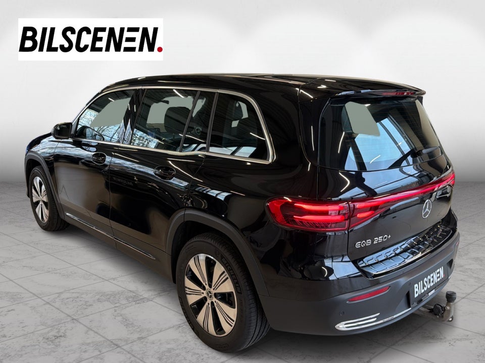 Mercedes EQB250+ Progressive 5d
