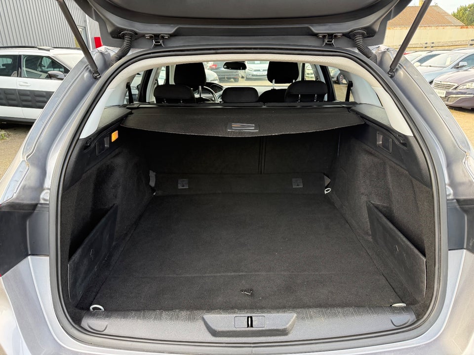 Peugeot 308 1,6 BlueHDi 120 Active SW 5d