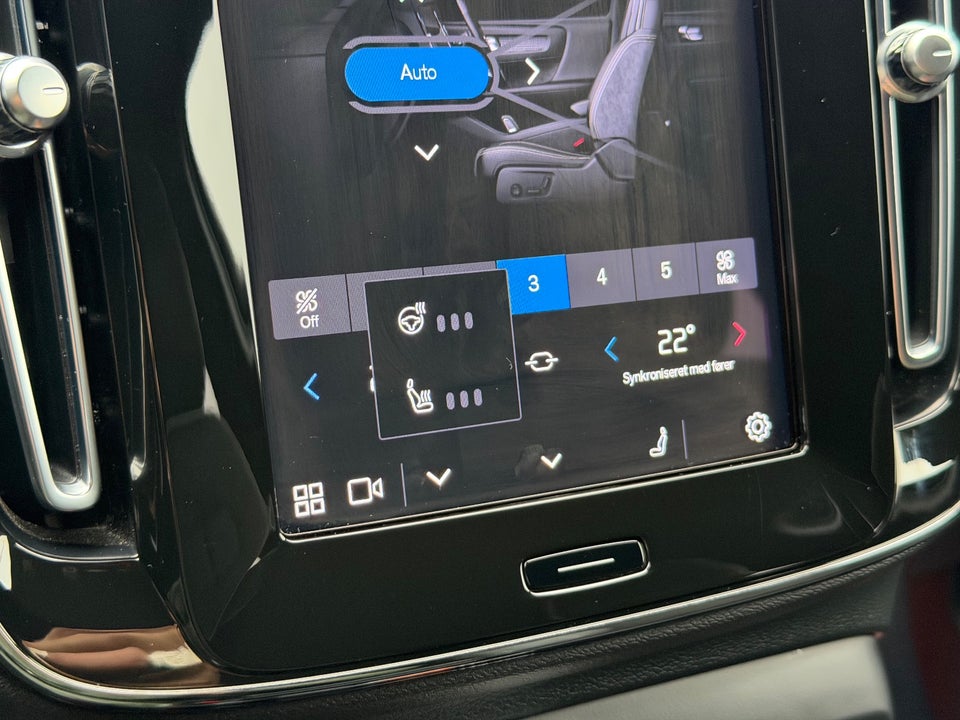 Volvo XC40 P6 ReCharge Plus 5d