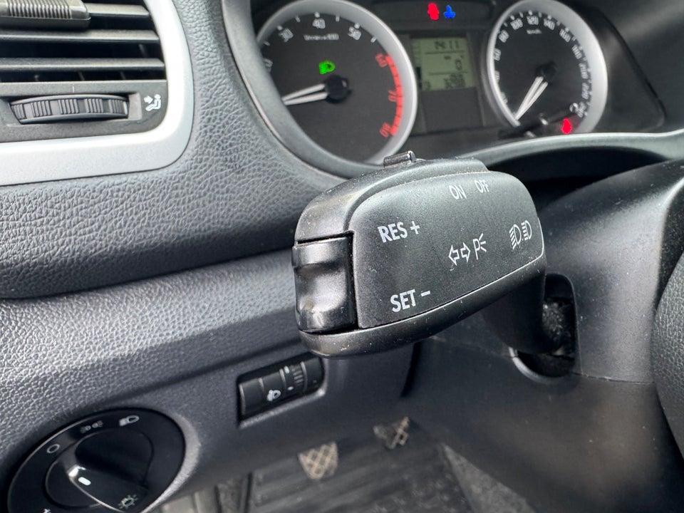 Skoda Fabia 1,2 12V Elegance Combi 5d