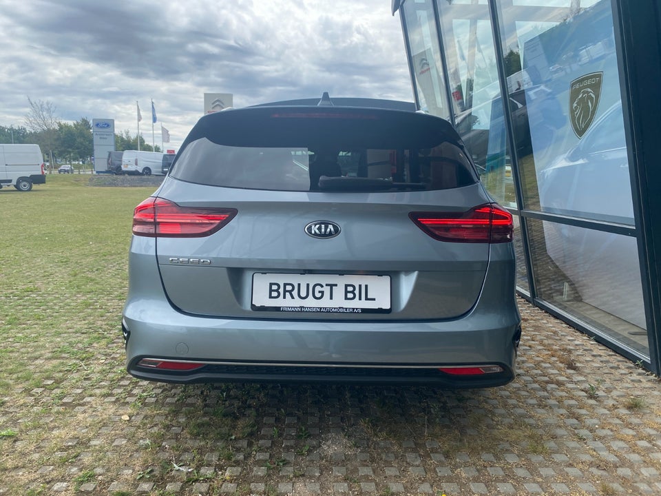 Kia Ceed 1,0 T-GDi Intro Edition SW 5d
