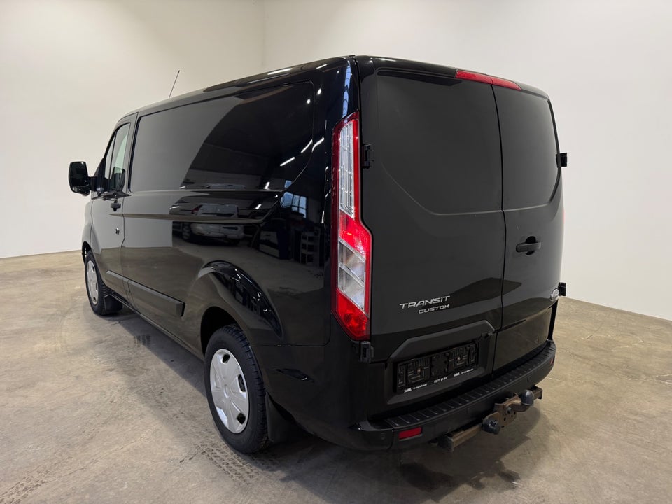 Ford Transit Custom 300 L1 2,0 TDCi 130 Active aut.
