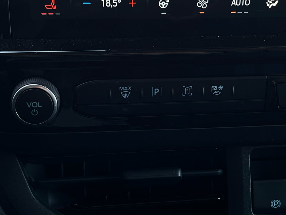 Ford Transit Custom 320L 64 Sport