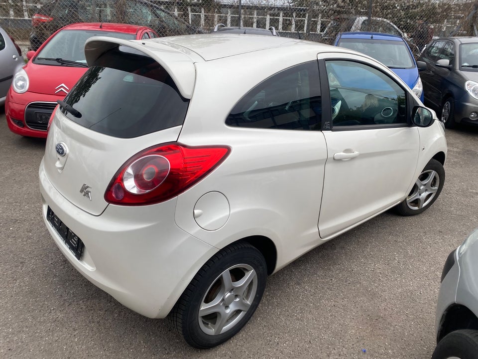 Ford Ka 1,2 Titanium 3d