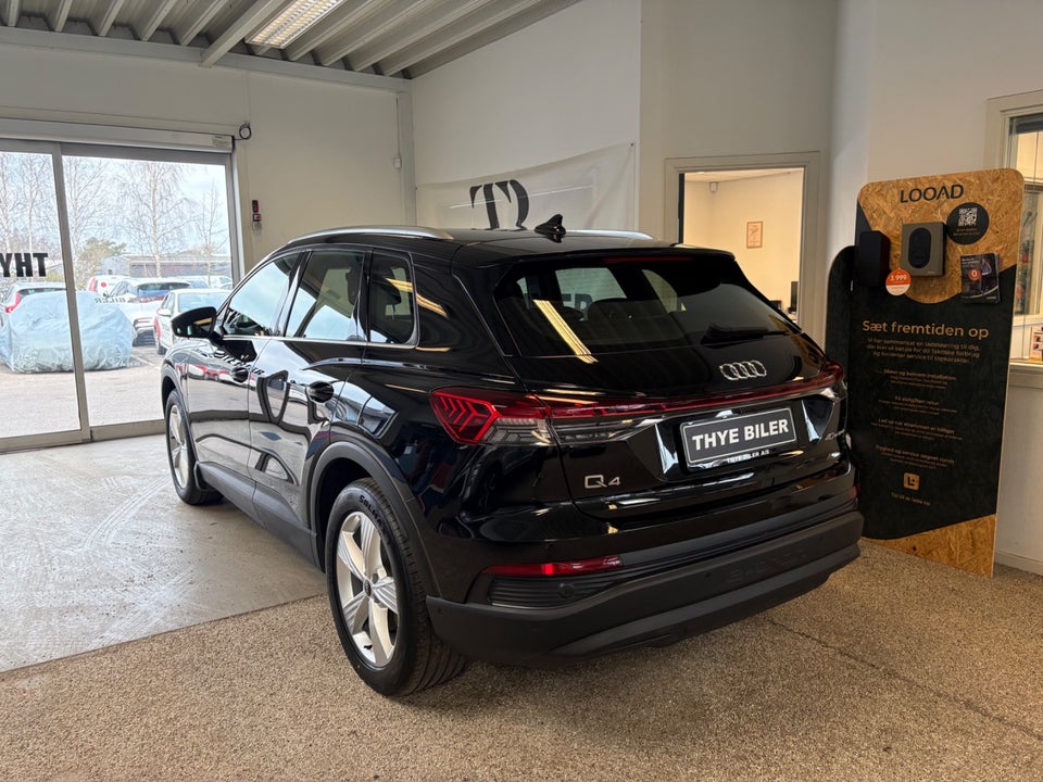 Audi Q4 e-tron 40  5d