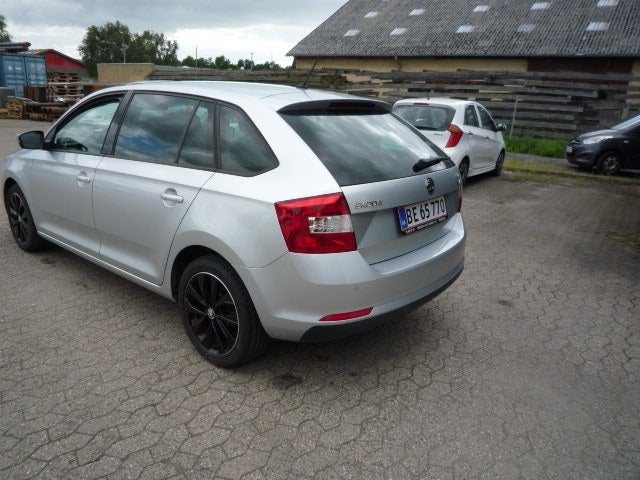 Skoda Rapid 1,2 TSi 90 Ambition DSG 5d