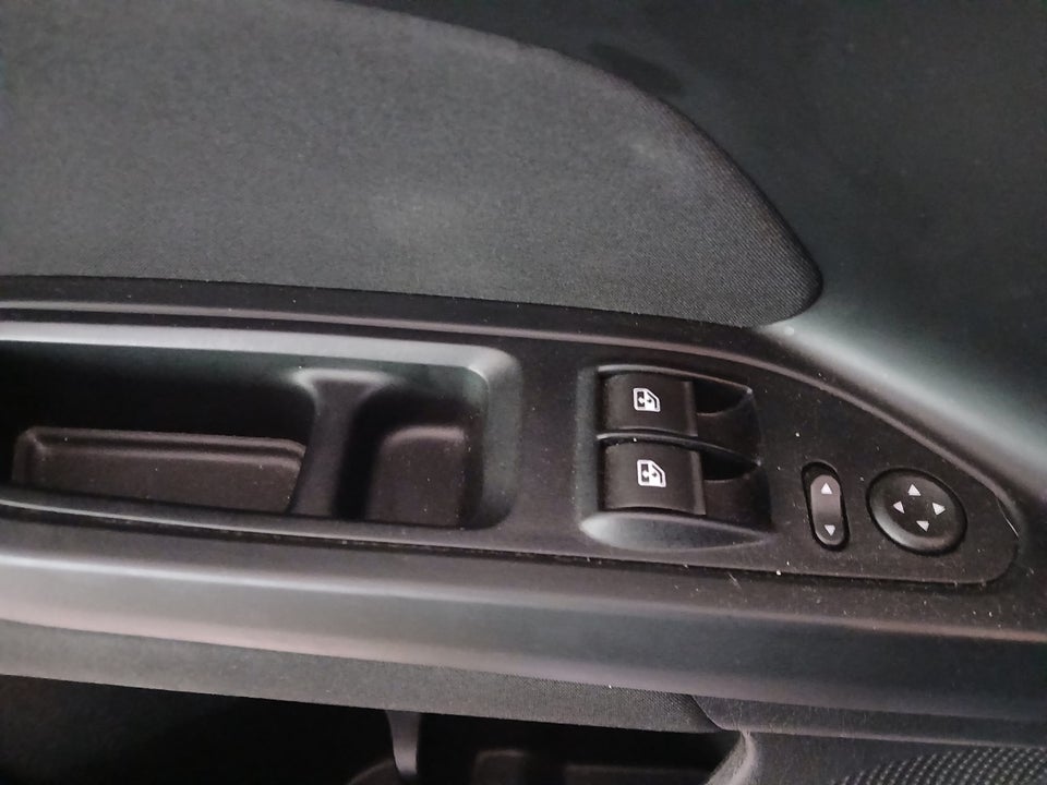 Fiat Tipo 1,4 16V Easy 5d