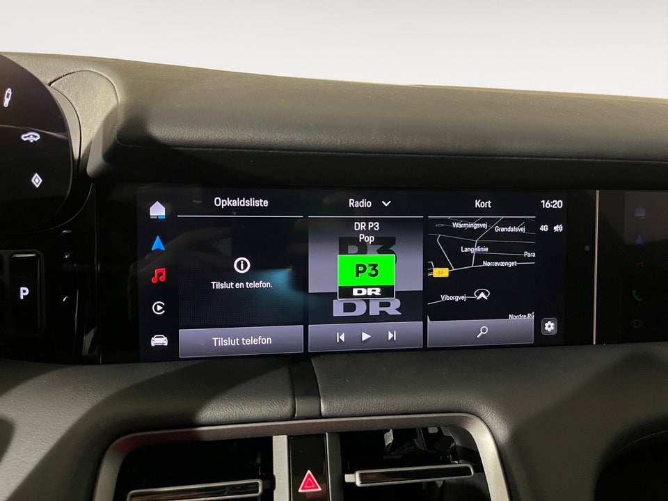 Porsche Taycan Performance+ 4d
