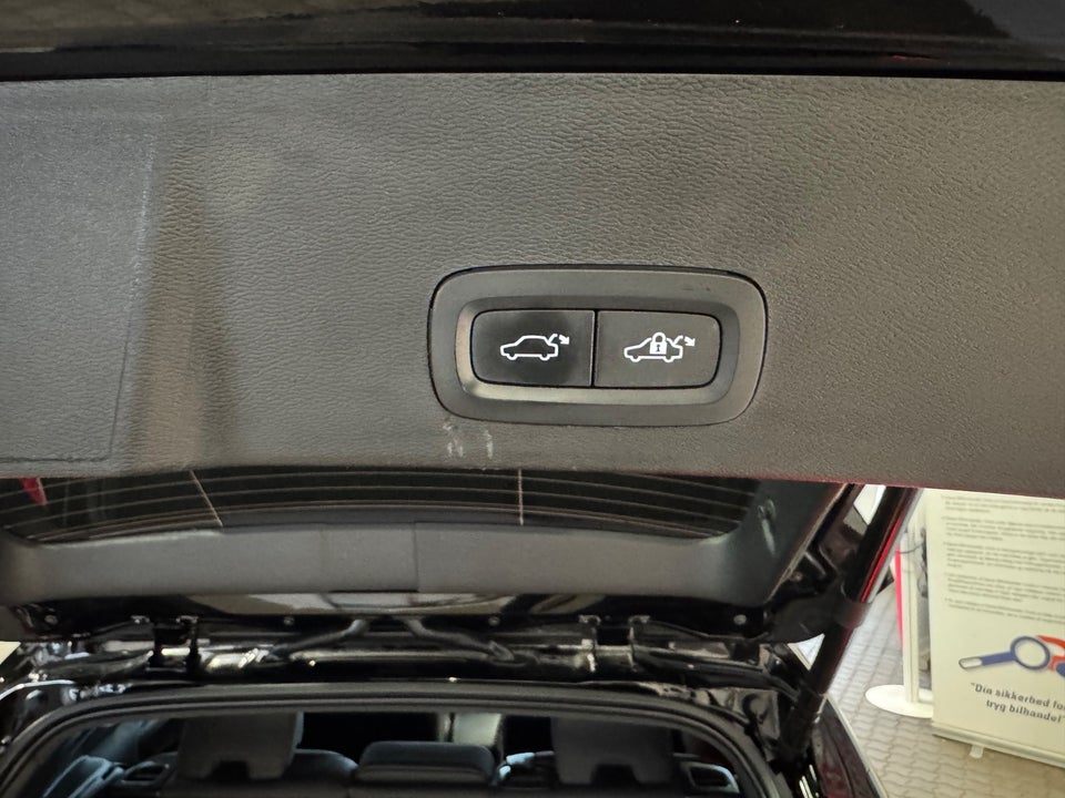 Volvo XC40 P6 ReCharge Core 5d