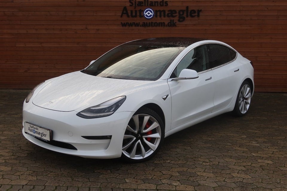 Tesla Model 3 Performance AWD 4d