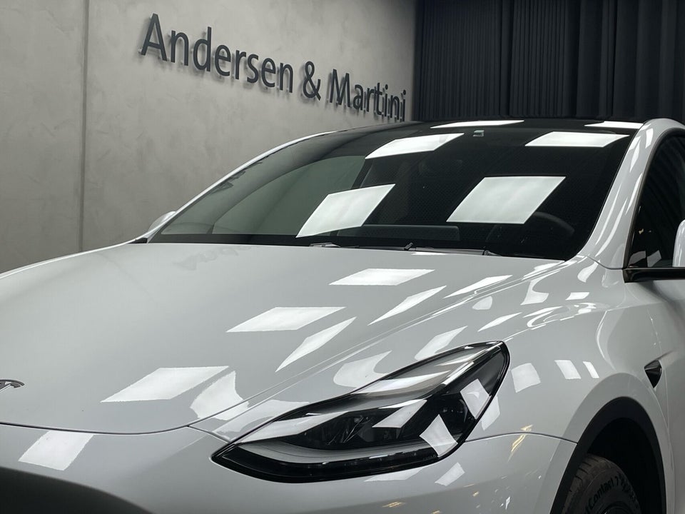 Tesla Model Y Long Range RWD 5d