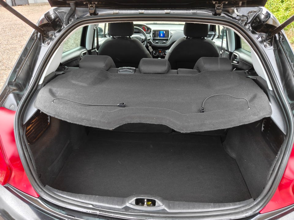 Peugeot 208 1,6 e-HDi 92 Active 5d