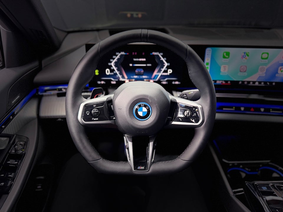BMW i5 eDrive40 M-Sport 4d