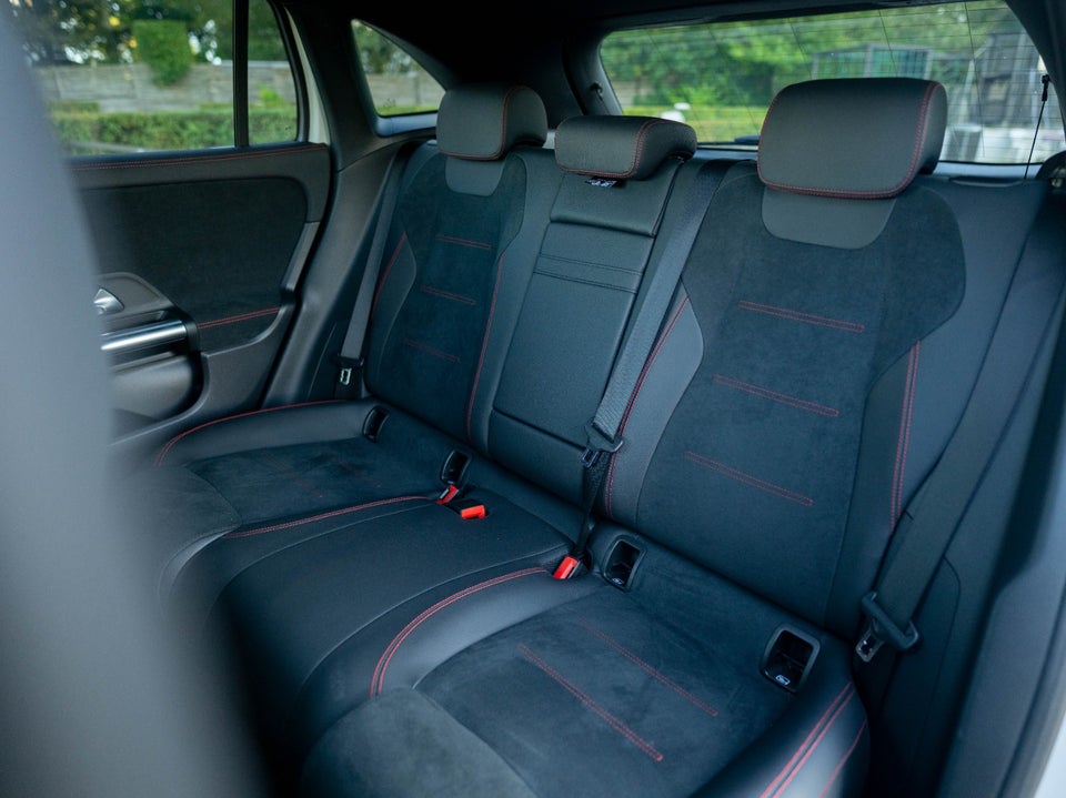 Mercedes EQA350 AMG Line 4Matic 5d