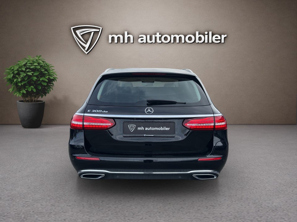 Mercedes E300 de 2,0 Avantgarde stc. aut. 5d