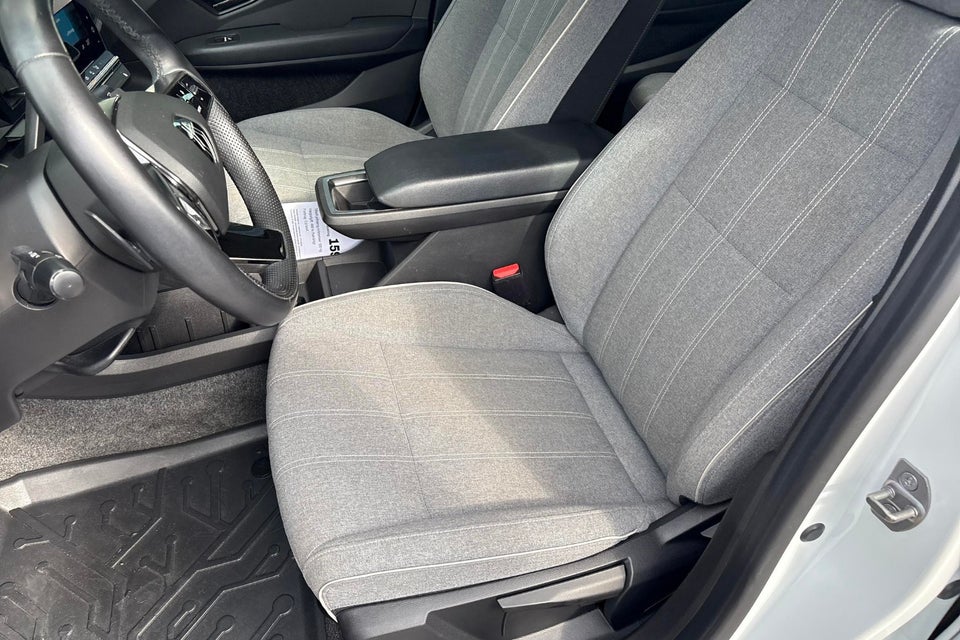 Renault Megane E-Tech 40 Equilibre 5d