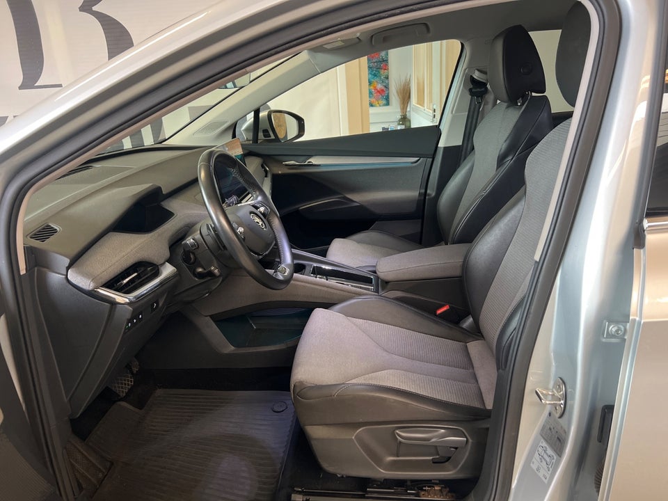 Skoda Enyaq 80 iV Loft 5d