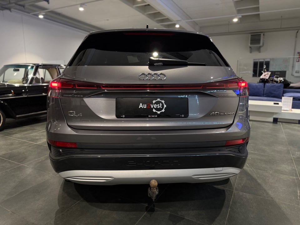 Audi Q4 e-tron 40 Advanced 5d