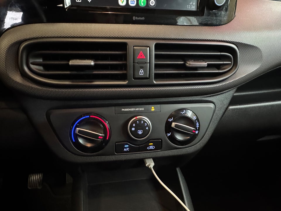 Hyundai i10 1,0 MPi Essential 5d