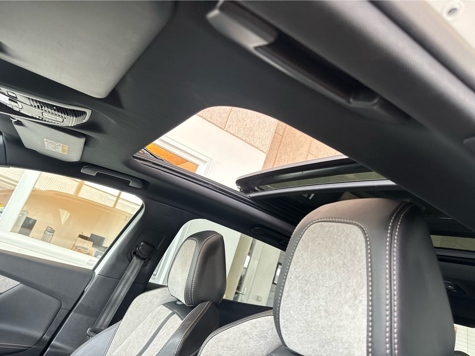 Peugeot 3008 1,6 Hybrid4 GT Line EAT8 5d