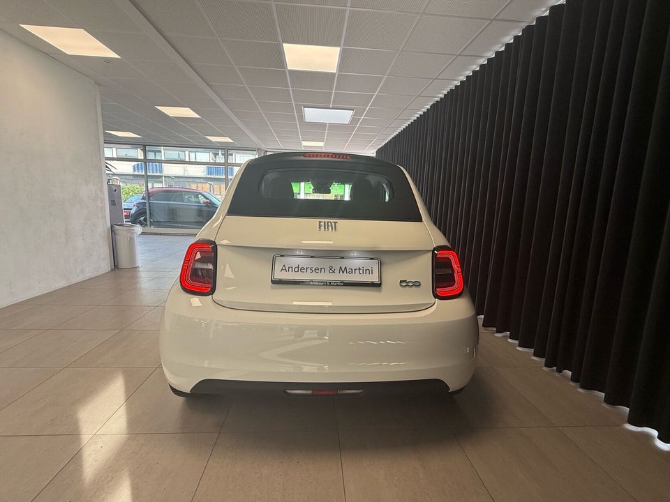 Fiat 500e 42 Icon Cabrio 2d